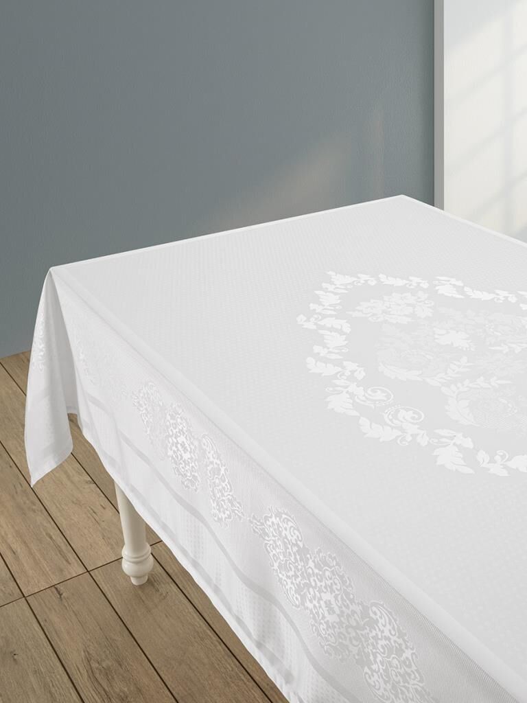 Pano Jakarlı Caramel Dikdörtgen Masa Örtüsü Beyaz - 160 X 220