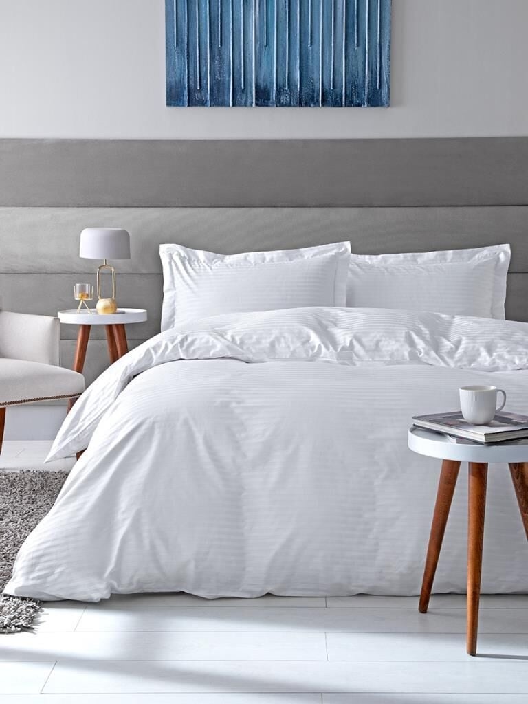 Beyaz Otel Tipi Pamuk Saten Çift Kişilik Nevresim Takımı Beyaz - 200 X 220