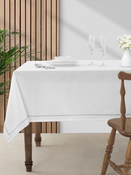 Nakışlı Beyaz Masa Örtüsü Lola Beyaz - 150 X 200