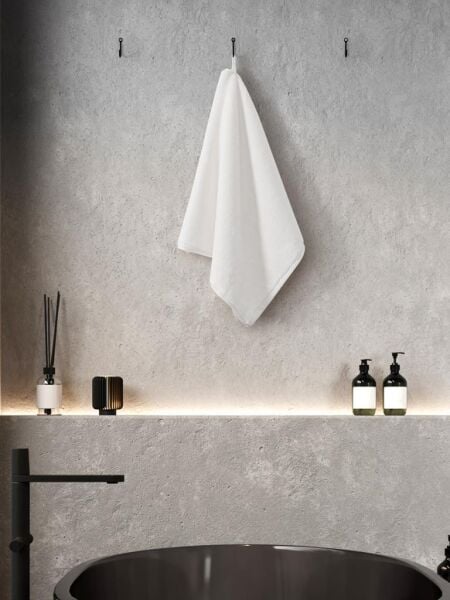 Saf Beyaz Microcotton Mora Havlu