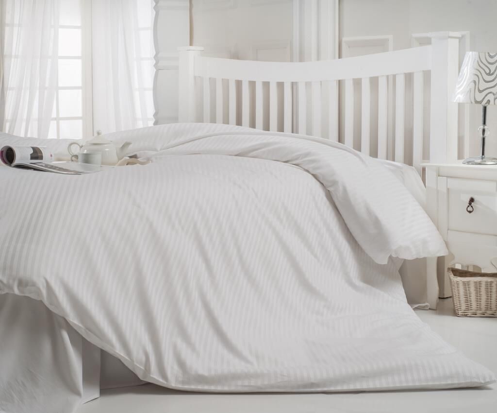 Beyaz Otel Tipi Pamuk Saten Tek Kişilik Nevresim Takımı