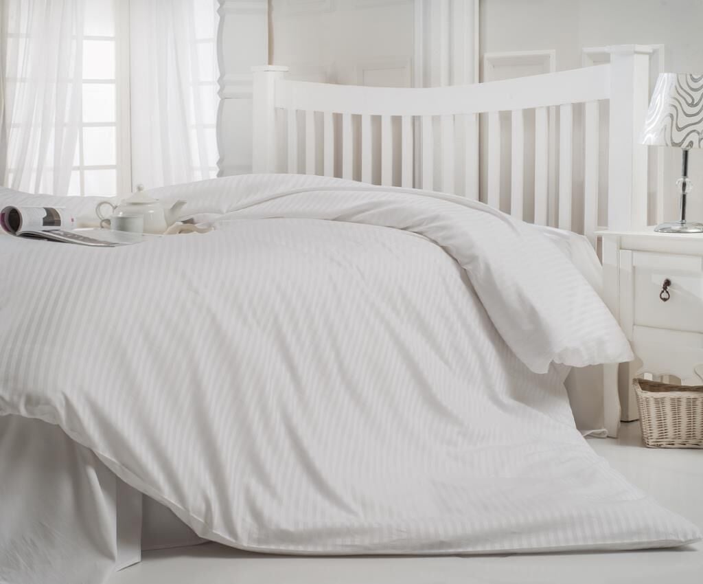 Beyaz Otel Tipi Pamuk Saten Tek Kişilik Nevresim Takımı Beyaz - 160 X 220