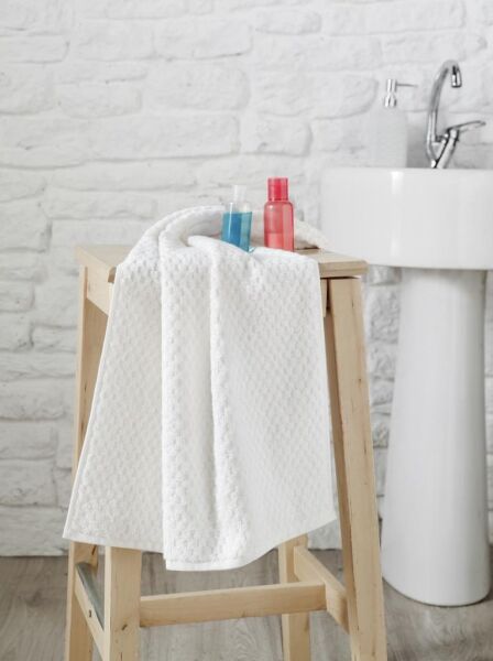 Cotton Jakarlı Dama Desenli Banyo Havlusu 70x140